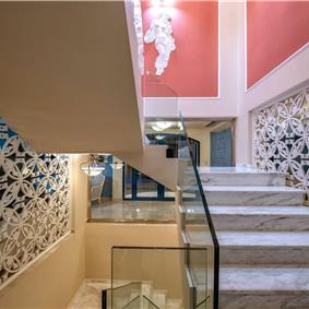 6 bedroom luxury villa with pool near Agia Pelagia, sleeps 12